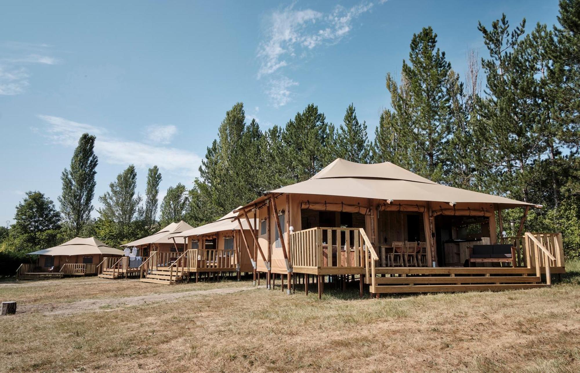 Les Maisons De Chante Oiseau Sigonce Номер фото